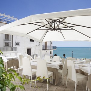 Ristorante Piazzetta Petrone nel centro storico di Vieste nel Gargano